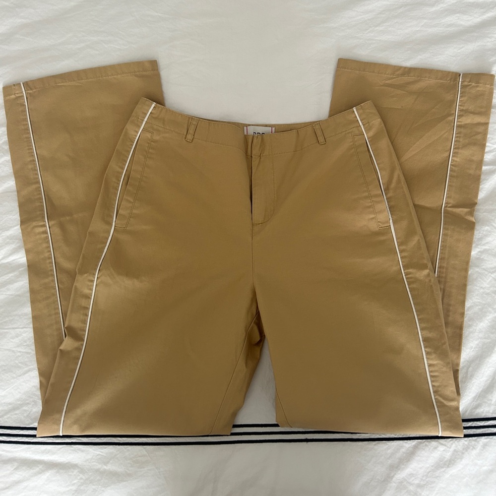 khaki trousers